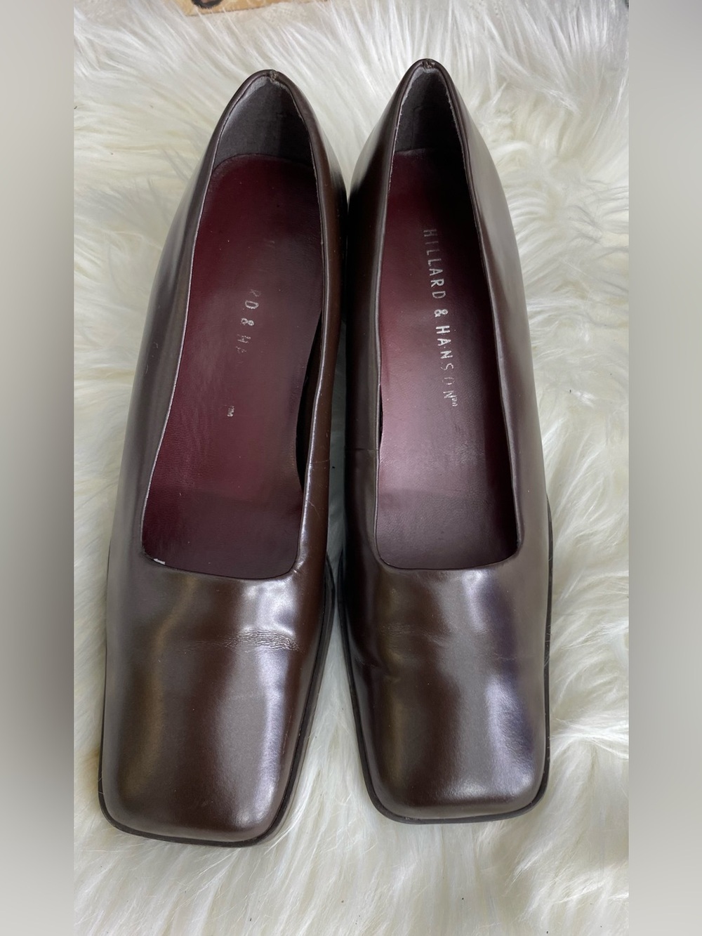 Hillard & Hanson Chocolate Brown Square-Toe Leather Flats